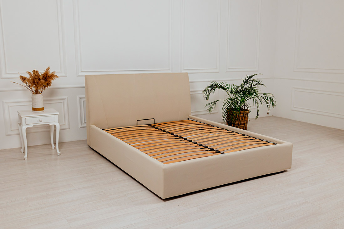 Bed Adams 1600x2000mm